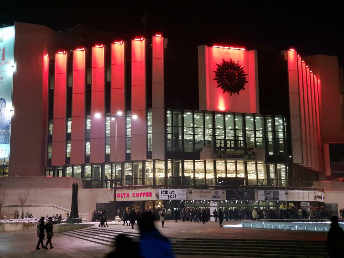100кв.м. 2 спалень, 2 окремих ванних Квартира в Sofia City Center Екстер'єр фото